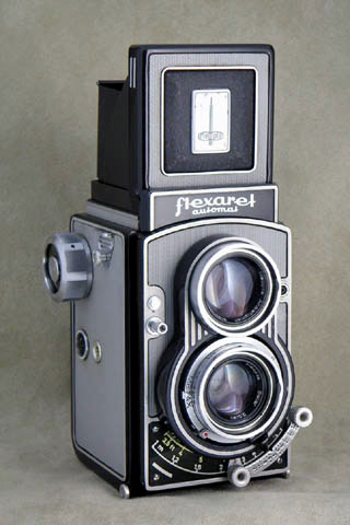 Flexaret V 6×6 2眼レフ