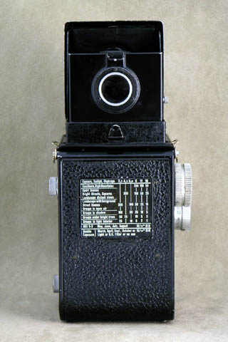 Rolleicord II背面
